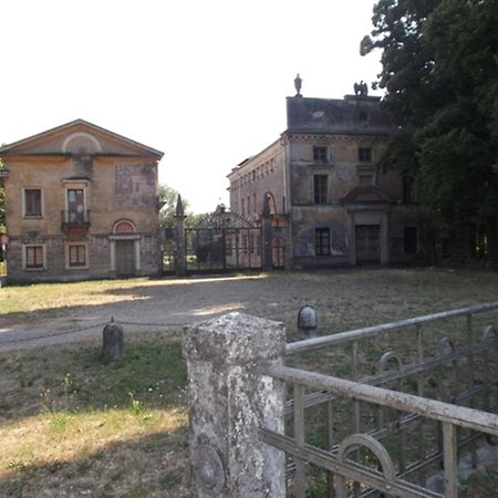 La Casa Di Edo Hotell Goito  Exteriör bild